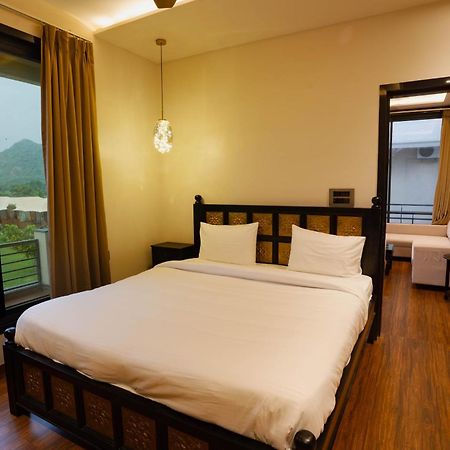 La Nature Hotels & Resorts Sikar Exterior foto